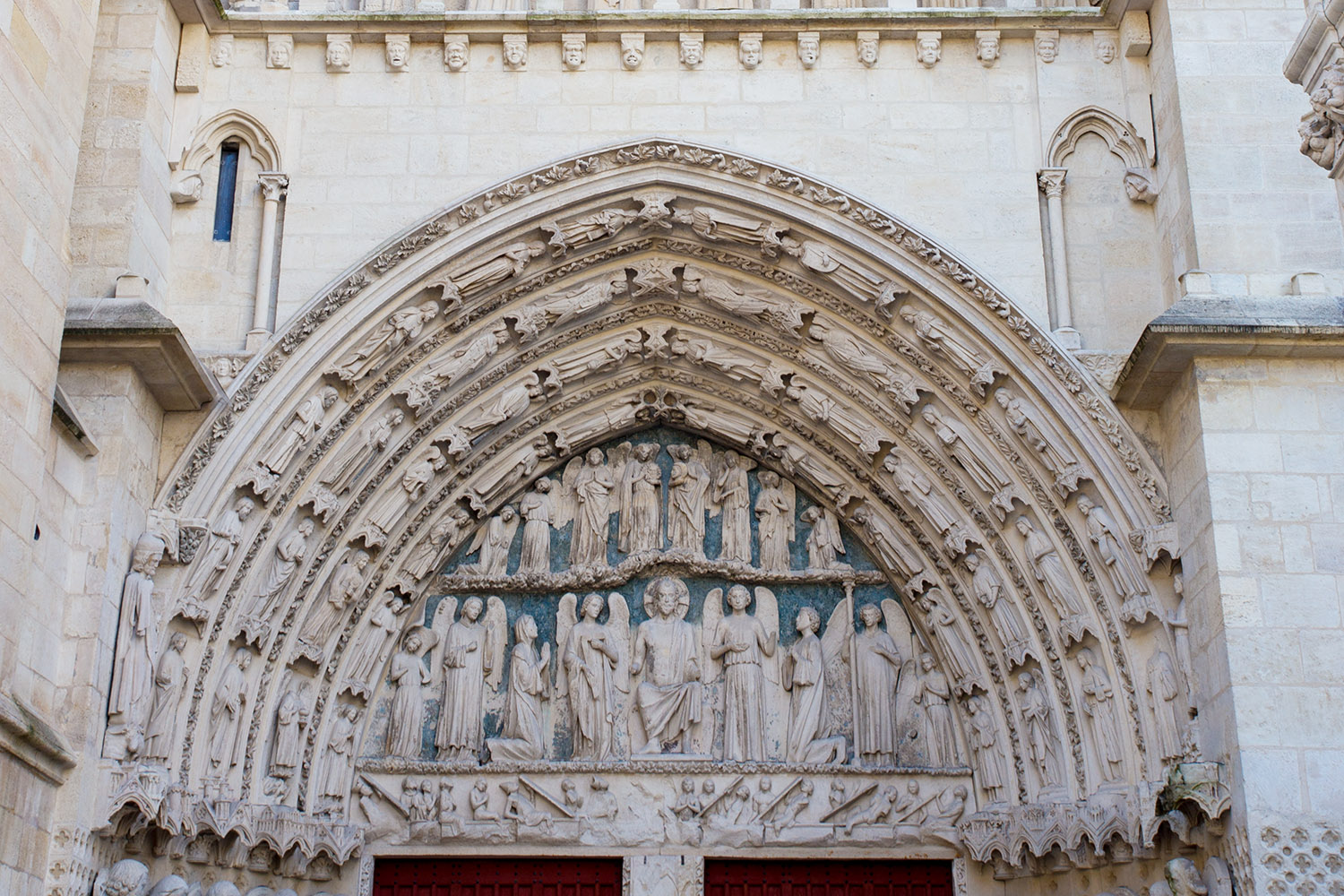 Royal portal Bordeaux