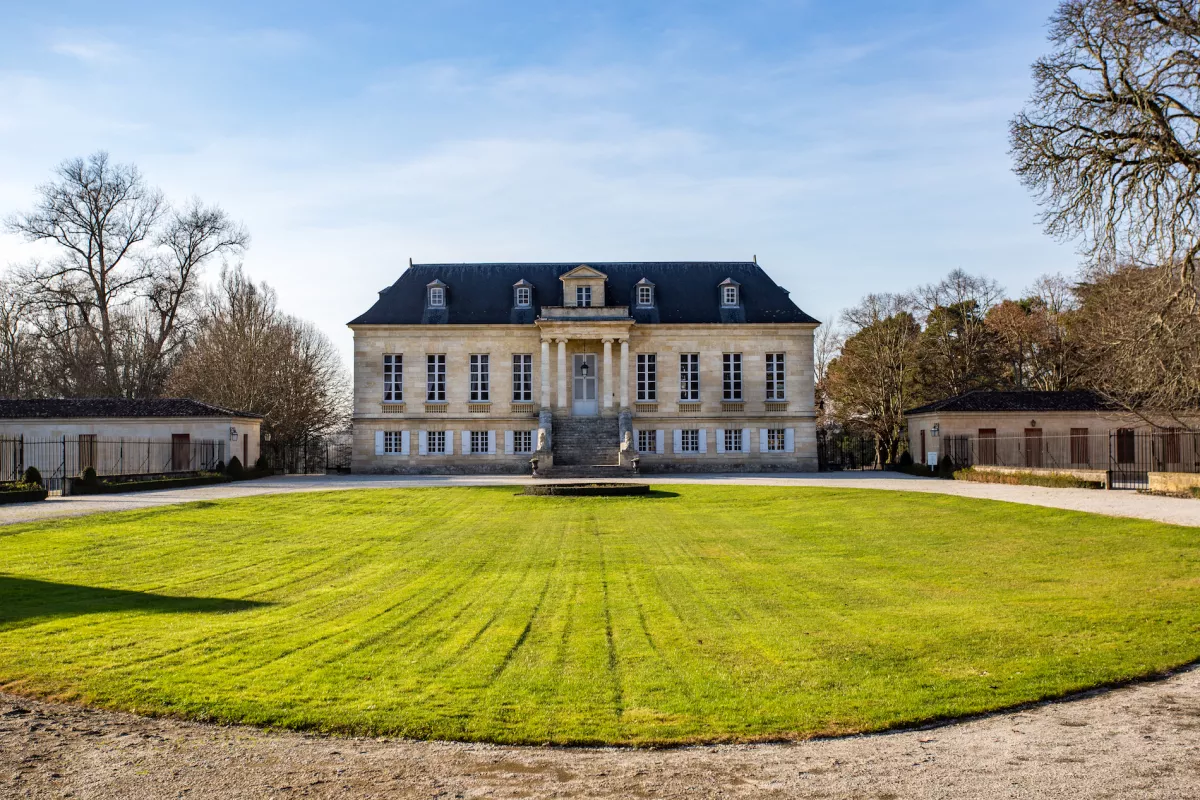 Château La Louvière près de Bordeaux
