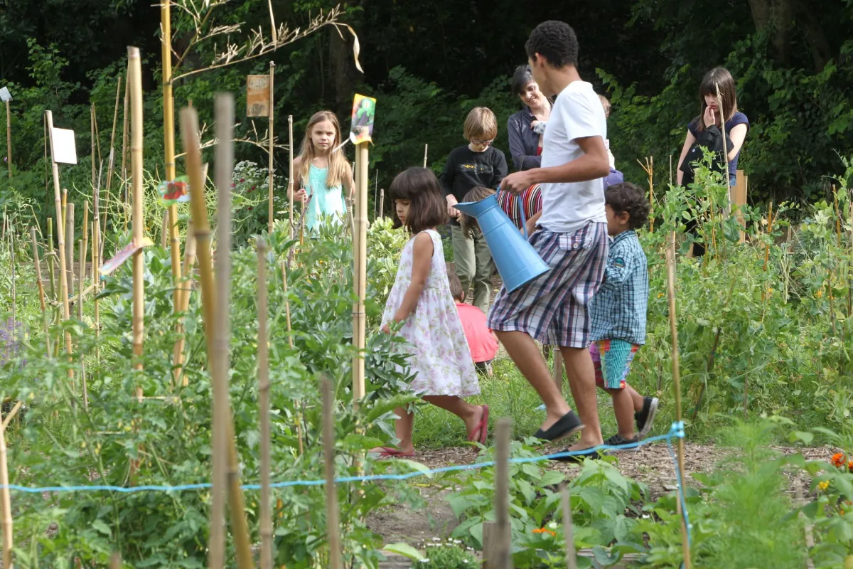 Enfants au Parc rivière©thomas sanson.JPG