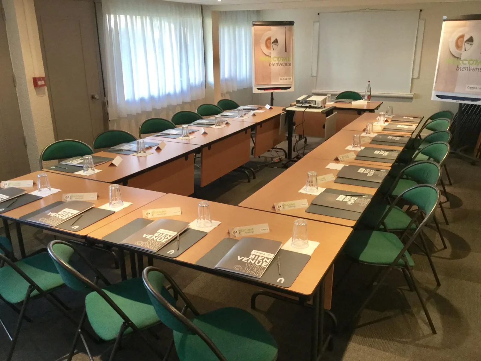 hôtel campanile bordeaux lac