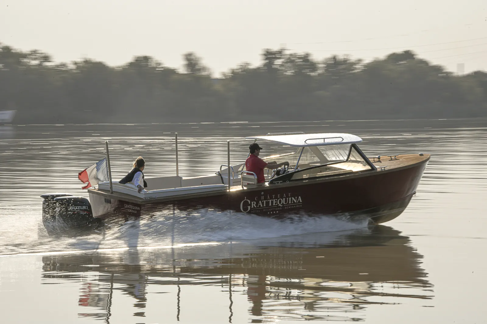 Bateau taxi Grattequina