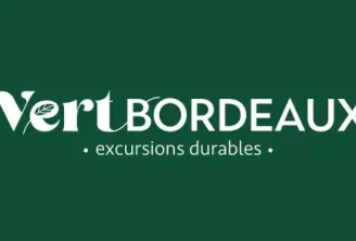 Vert Bordeaux